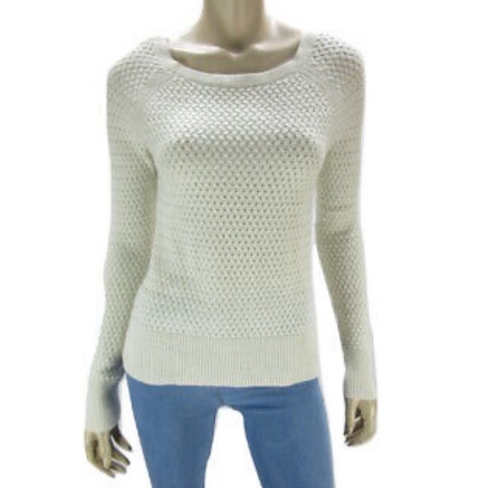 White American Eagle sweater